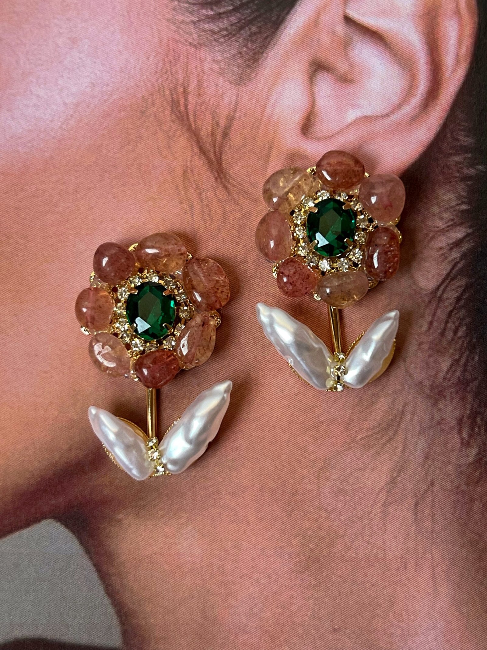 Pearl flower earrings - Image 2