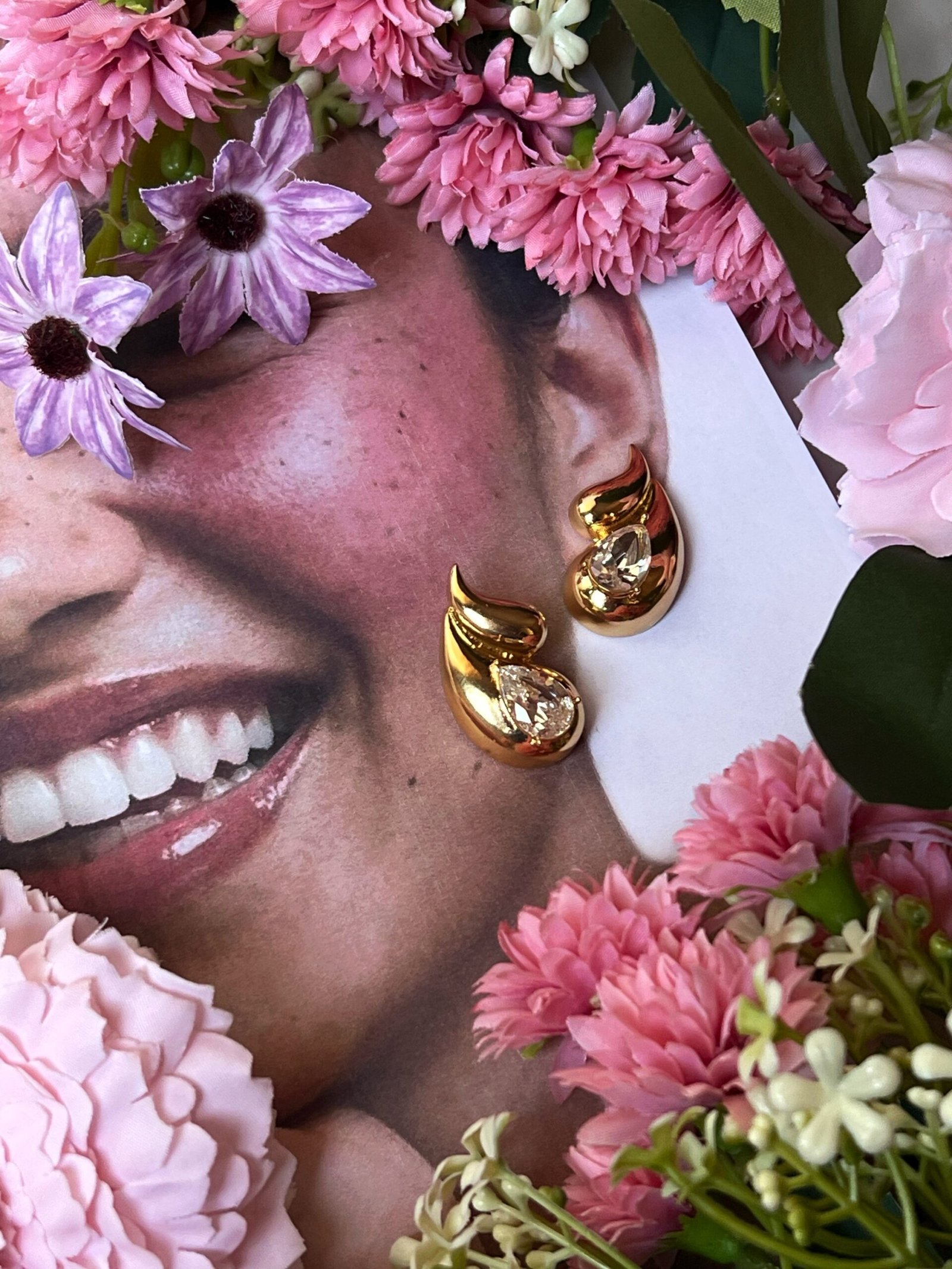 Golden swirl earrings - Image 2