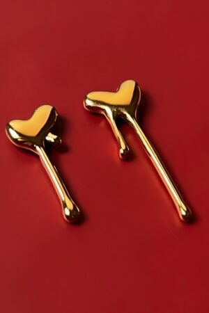 Asymmetric melted hearts earrings