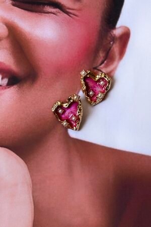 The ruby hearts earrings