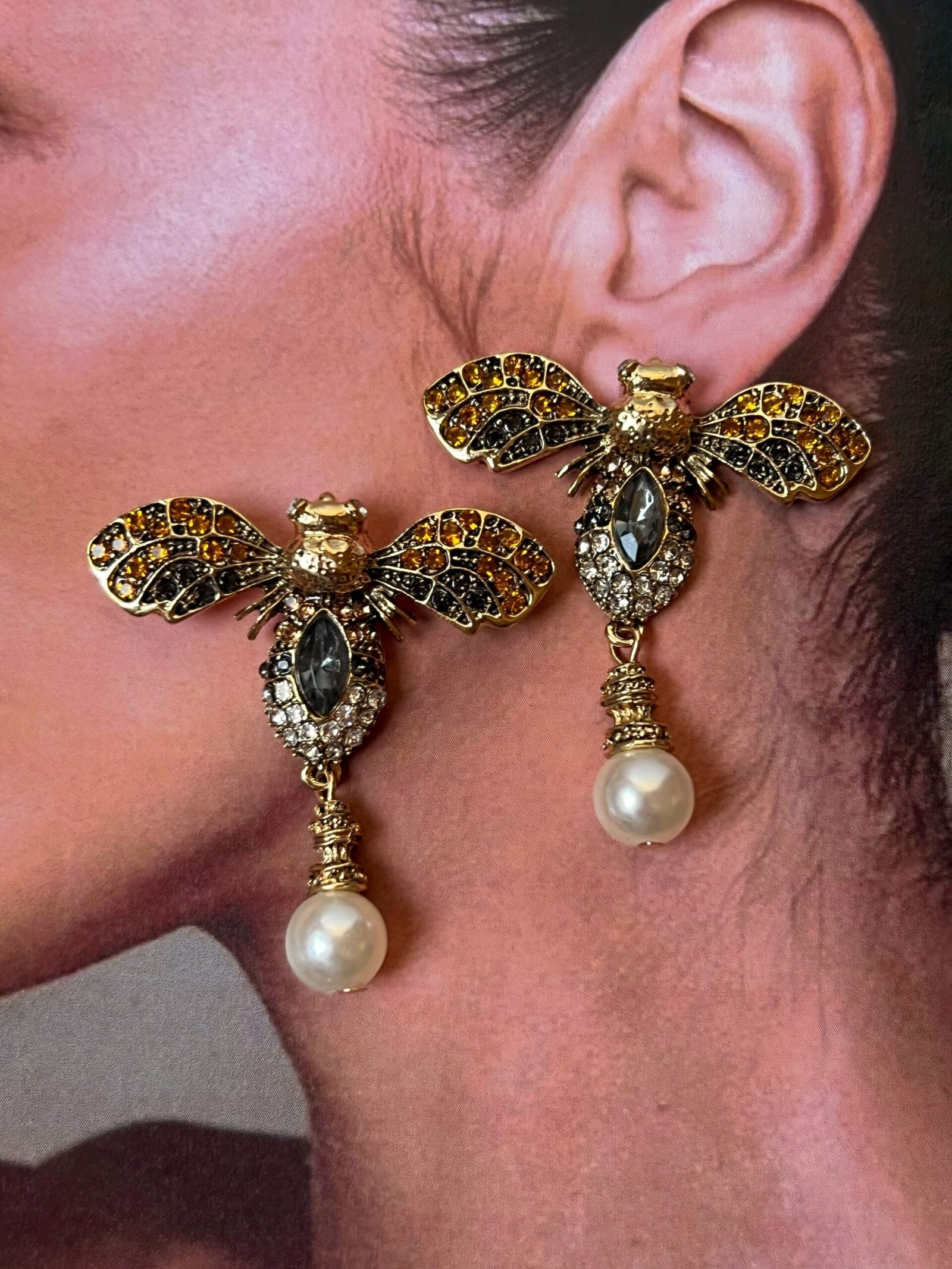 Queen bee earrings - Image 3