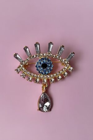 Teardrop brooch