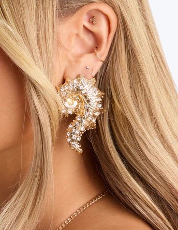 Chunky Shell Earrings - Image 6