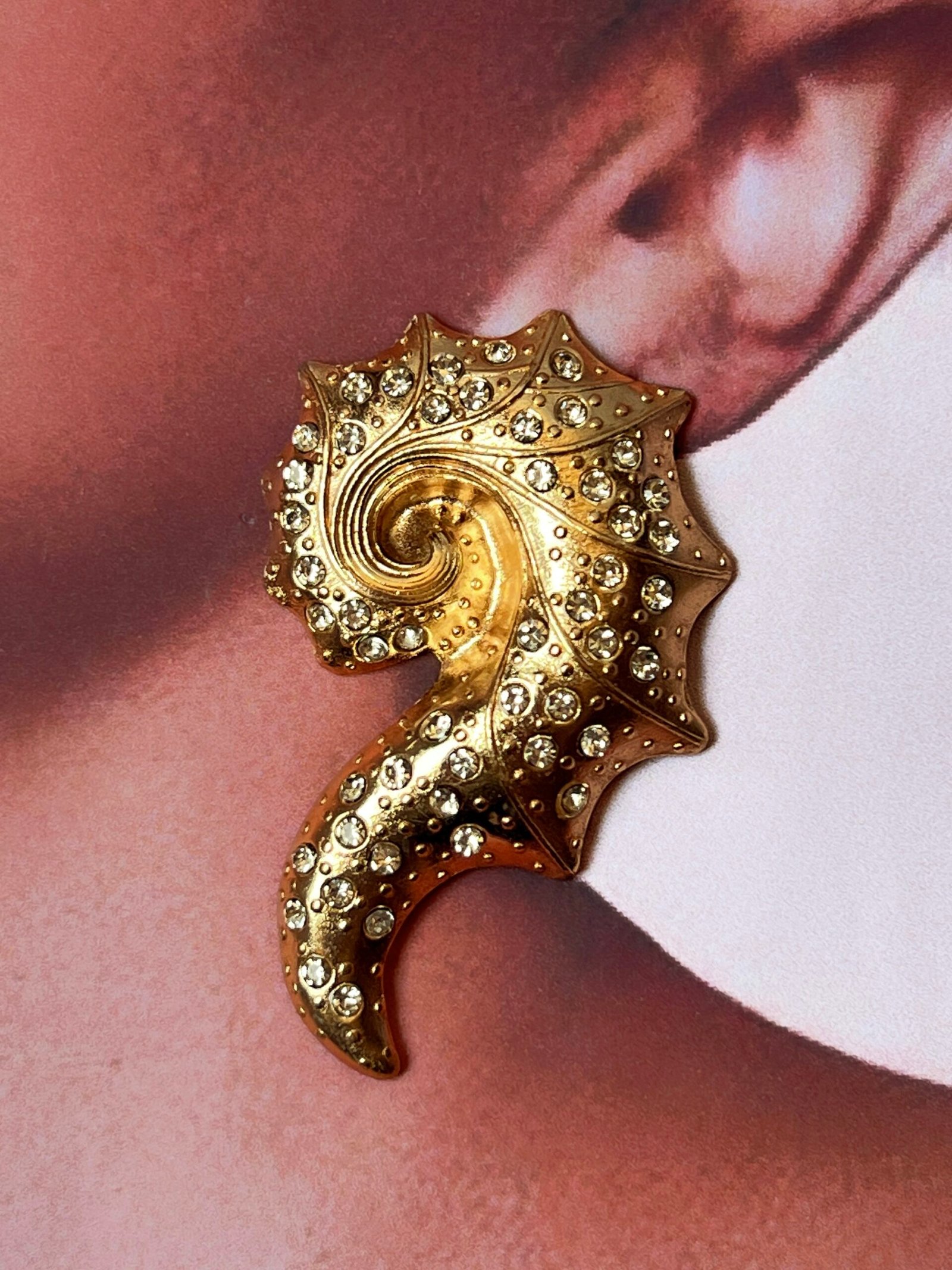 Chunky Shell Earrings - Image 5