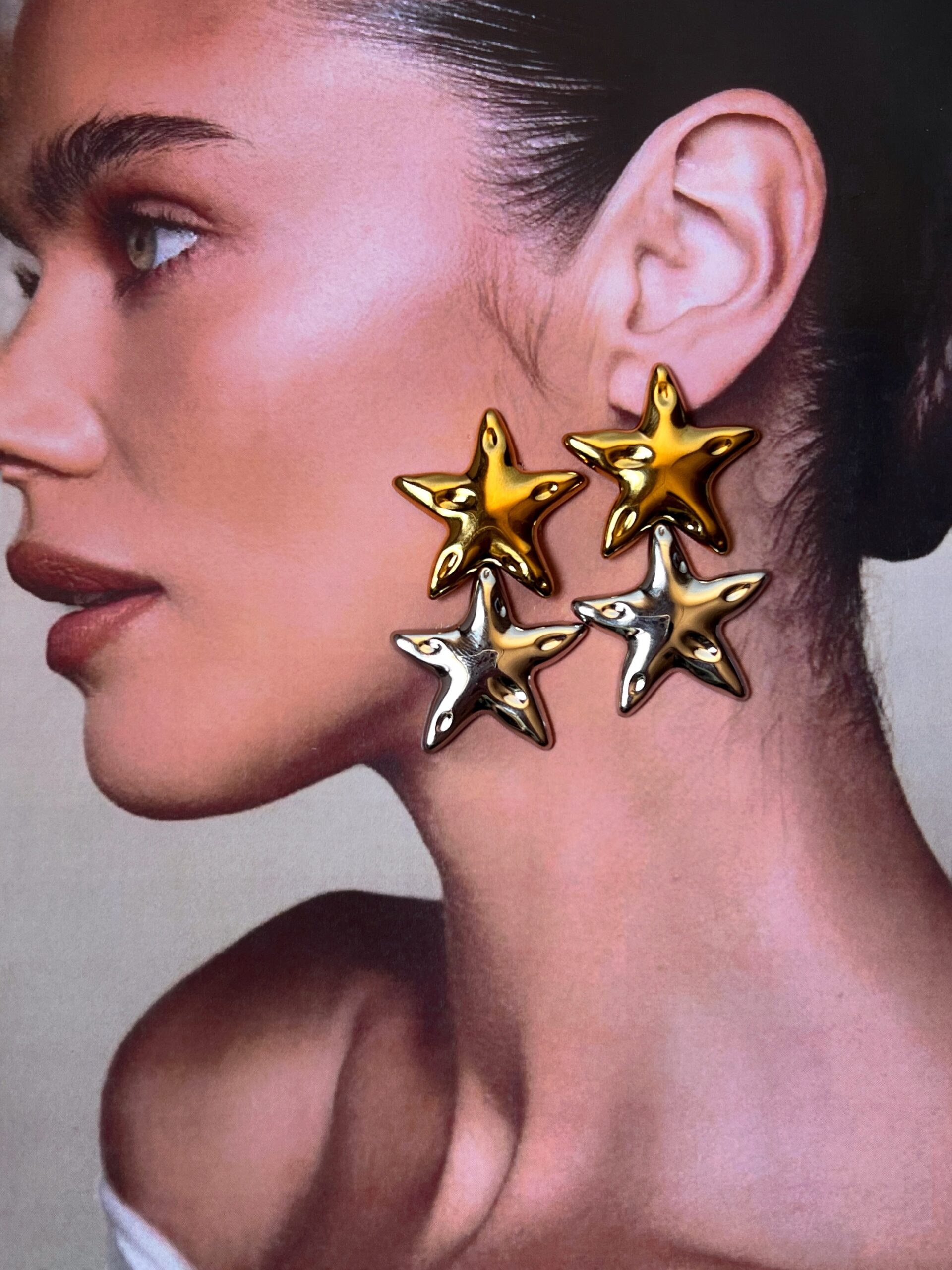 Eclipse stars earrings