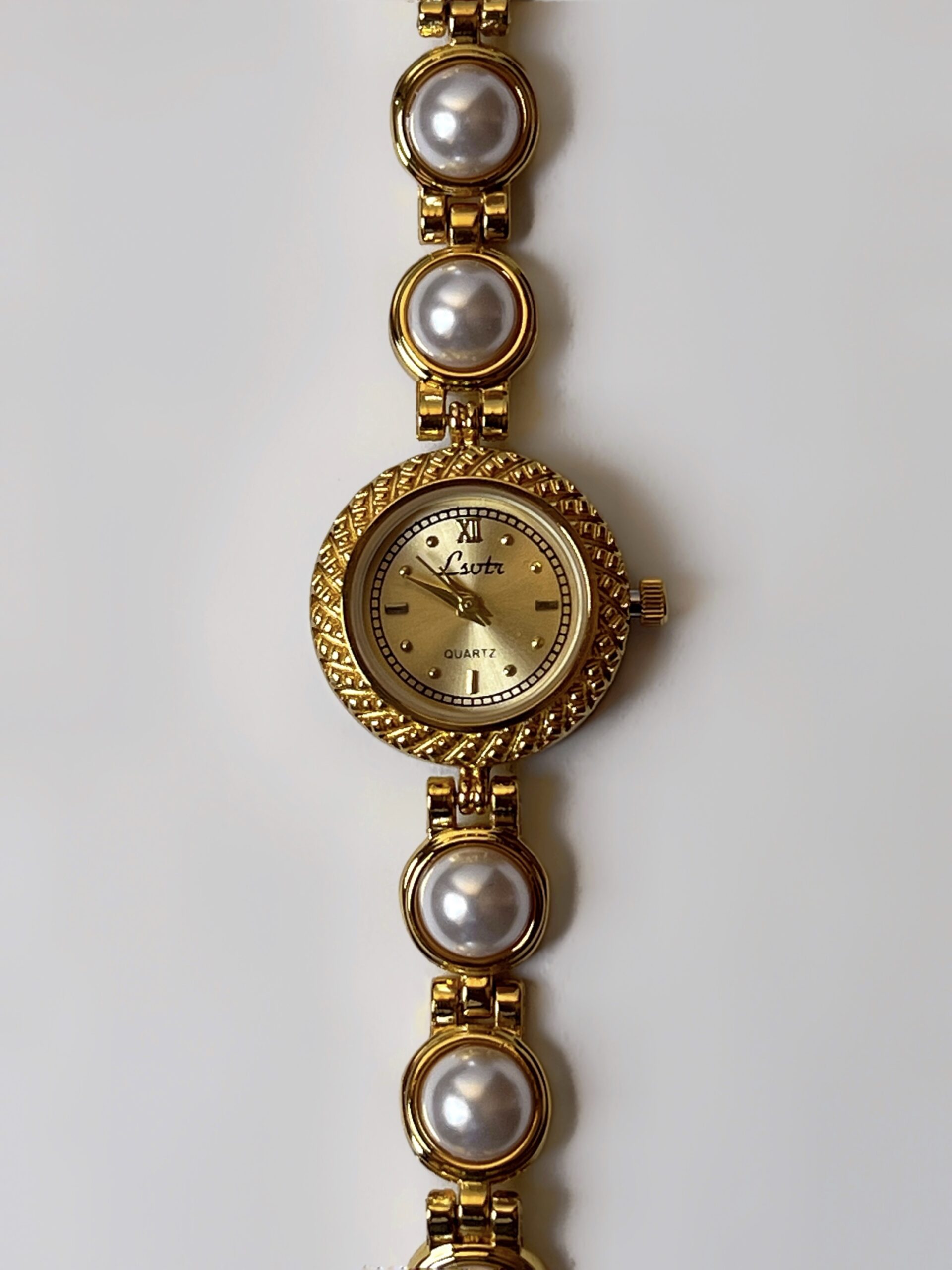 The vintage pearl watch